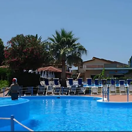 Panorama Club Tropea Lejlighed *