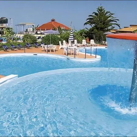 Panorama Club Tropea Appartement *
